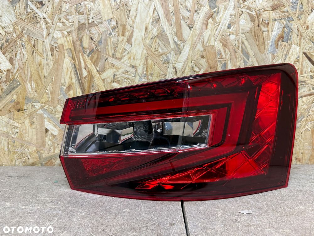 LAMPA TYŁ PRAWA LED SKODA SUPERB III 3V9945208 - 17