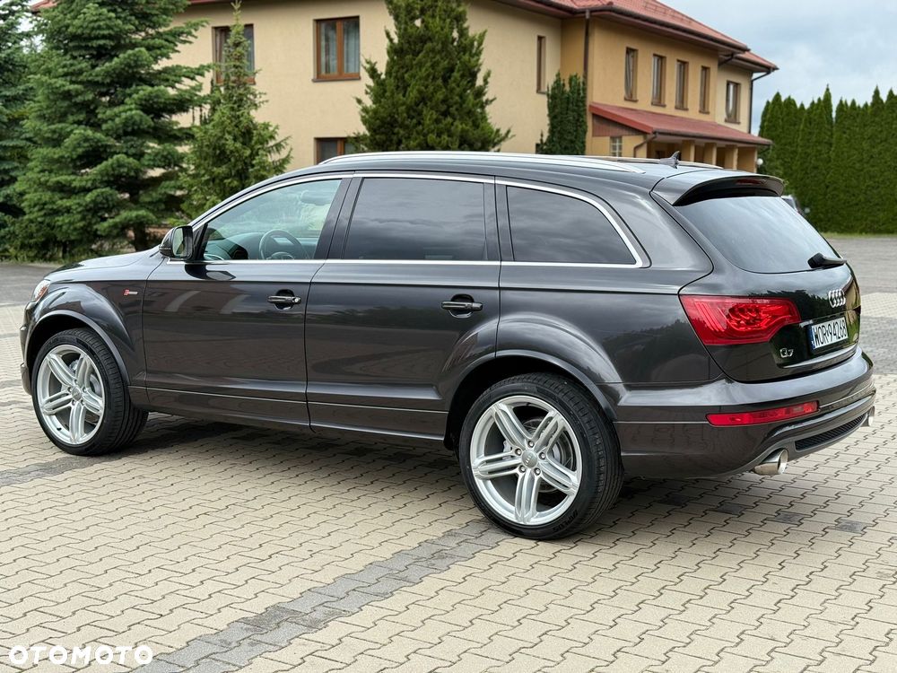 Audi Q7 - 8