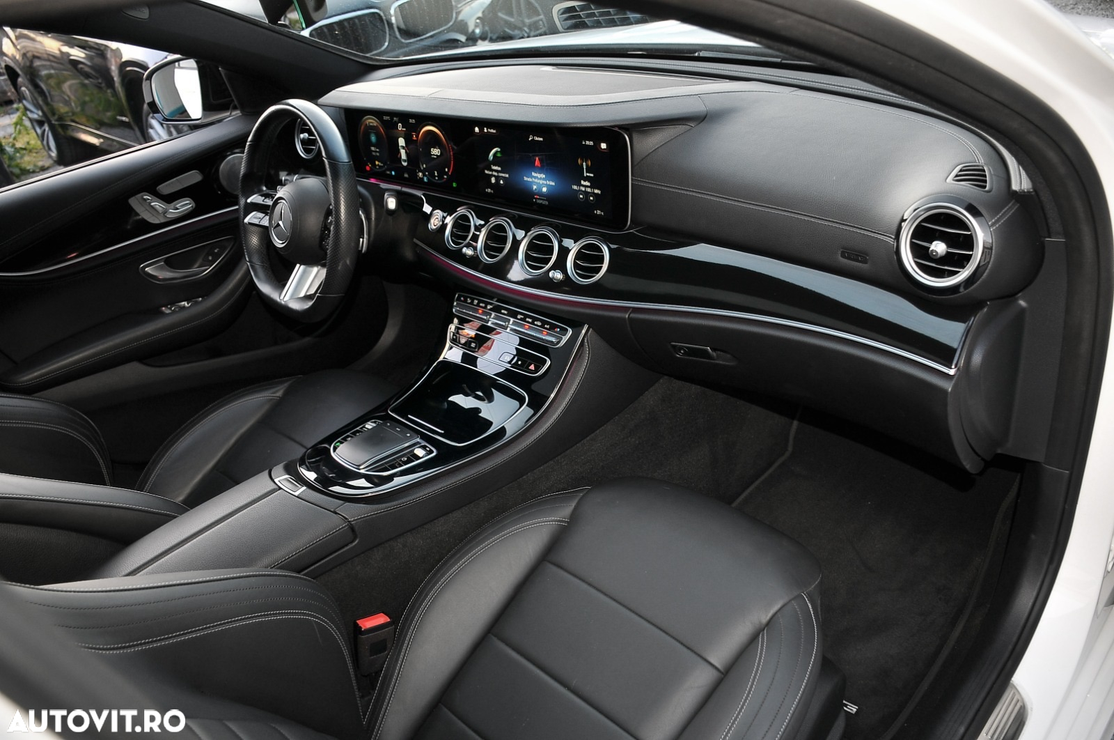 Mercedes-Benz E 400 d 4Matic T 9G-TRONIC AMG Line - 22