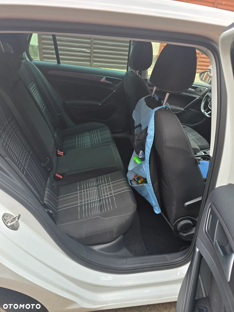 Volkswagen Golf VII 1.2 TSI BMT Comfortline - 6