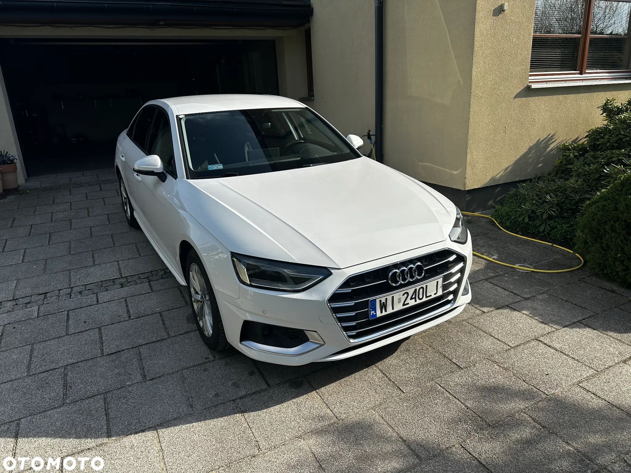 Audi A4 - 1