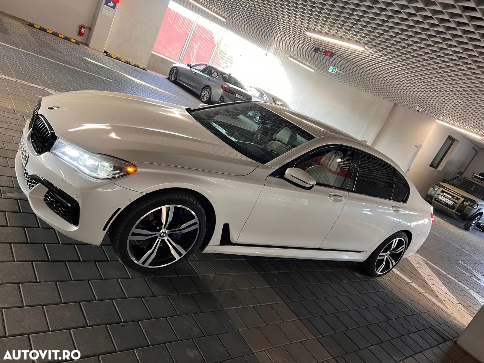 BMW Seria 7 750i xDrive Edition Exclusive - 2