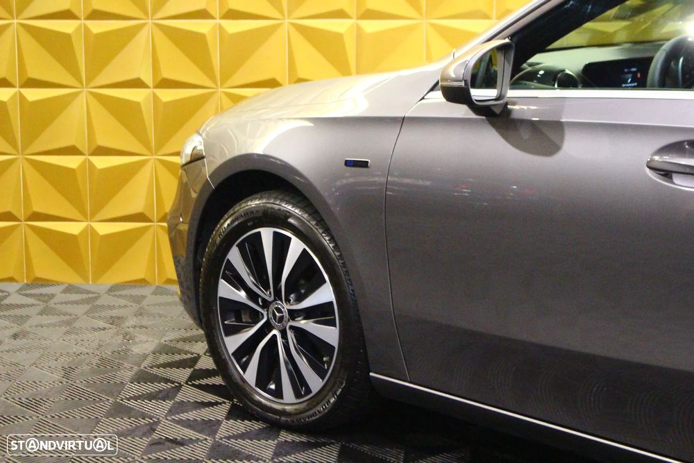 Mercedes-Benz A 250 - 15