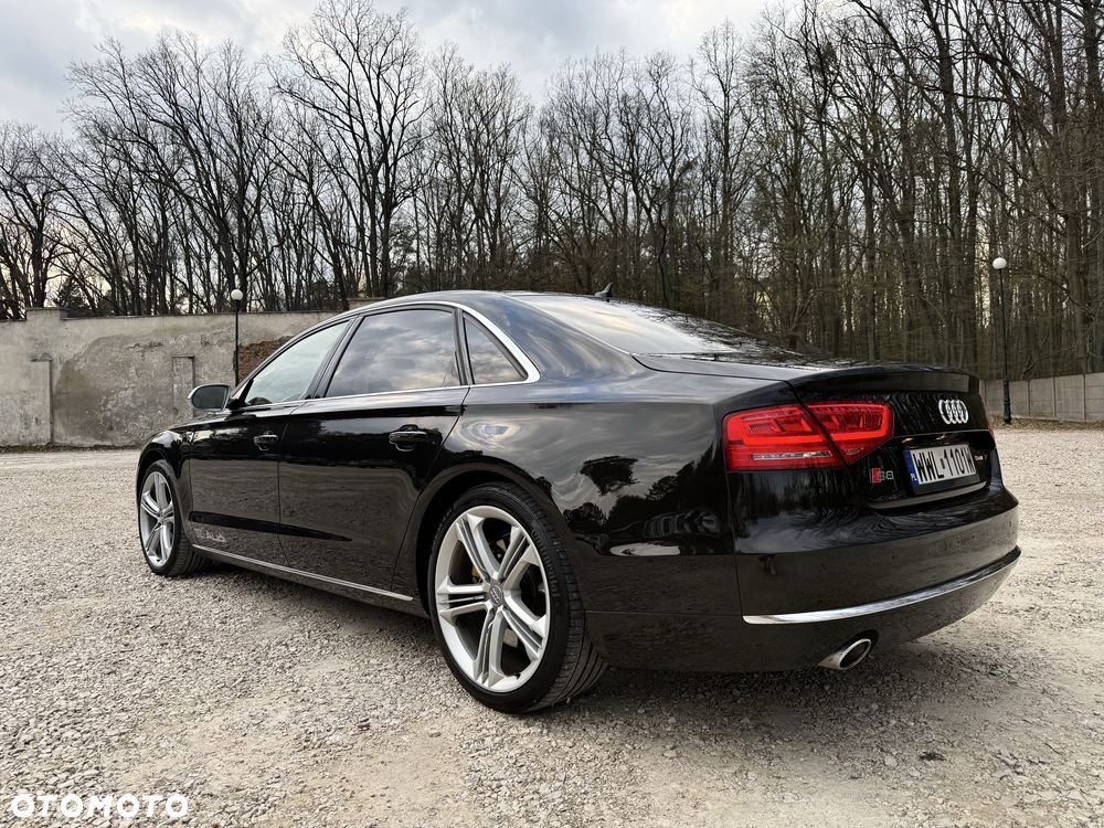 Audi A8 - 3