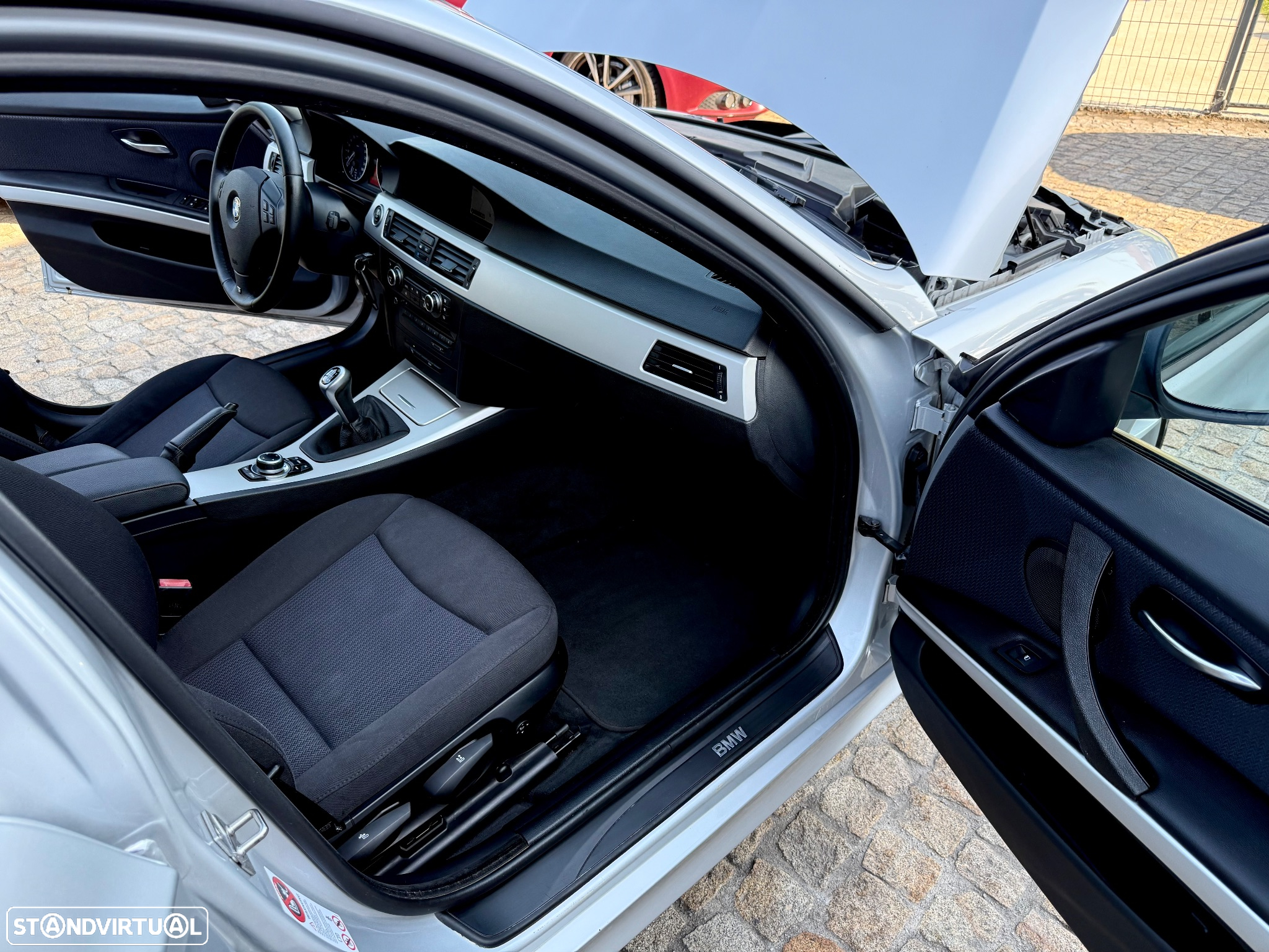 BMW 318 d DPF Touring Edition Sport - 50