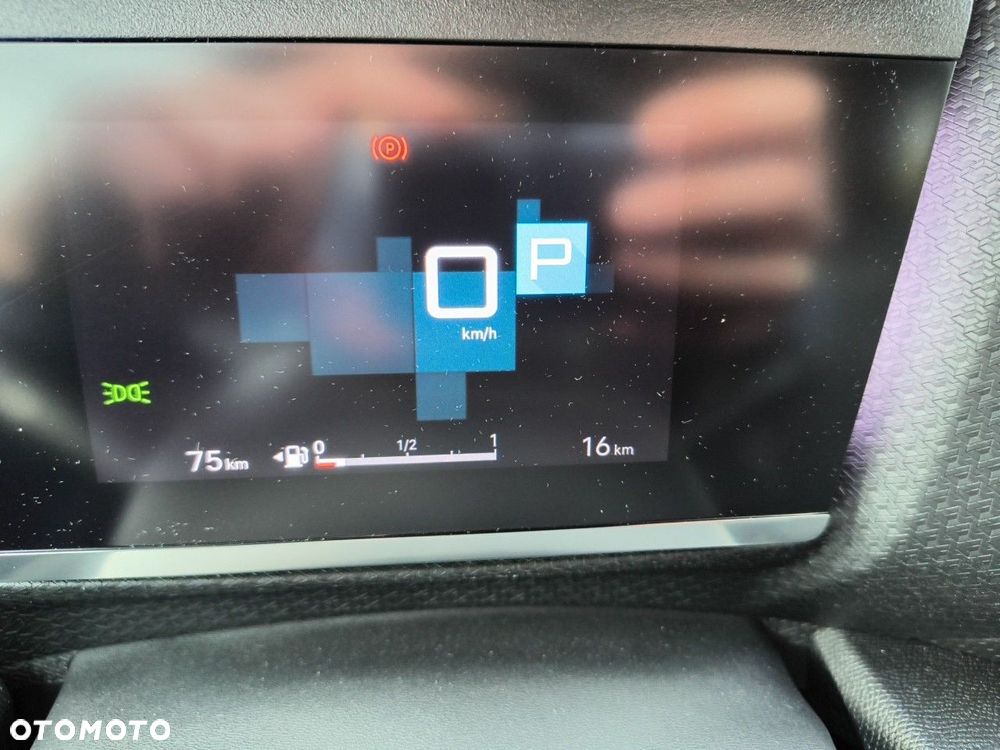 Citroën C4X 1.2 mHEV Max eDCT6 - 14