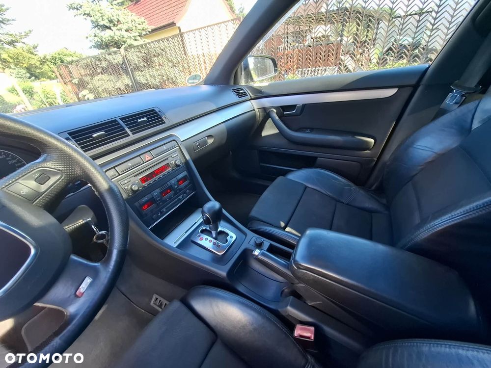 Audi A4 Avant - 6
