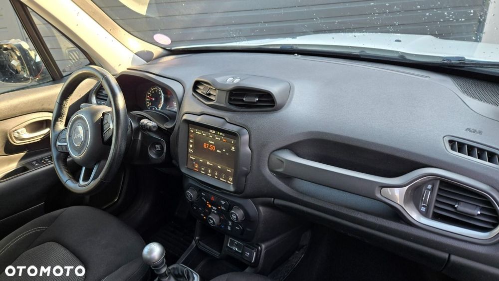 Jeep Renegade - 37