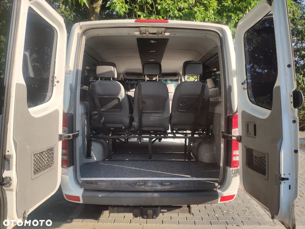 Mercedes-Benz Sprinter - 19