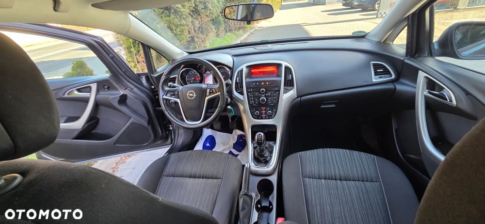 Opel Astra 1.6 Active - 34