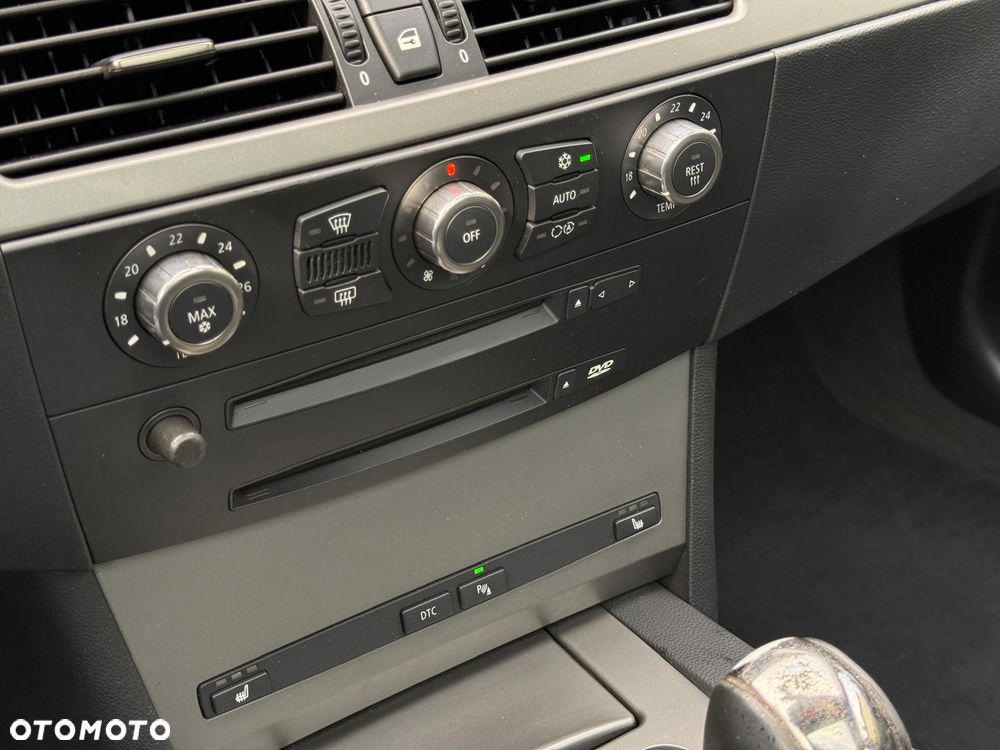 BMW Seria 5 530d - 24