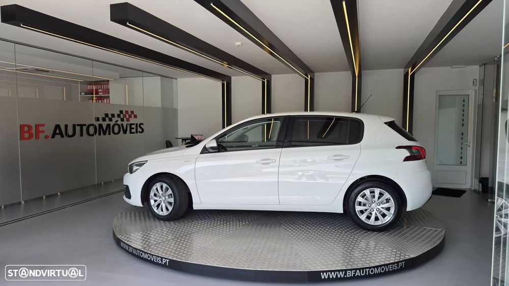 Peugeot 308 1.5 BlueHDi Style - 15