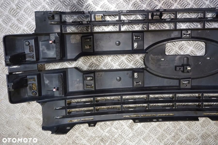 FORD F250 F350 2017 - Atrapa Przód Grill Chrom USA - 6