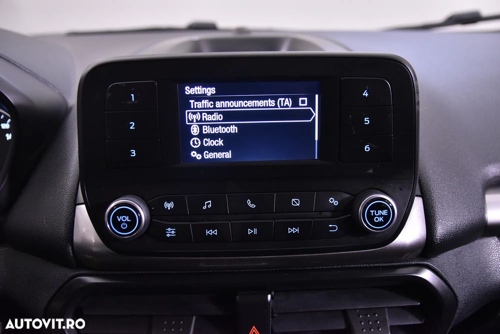 Ford EcoSport - 19
