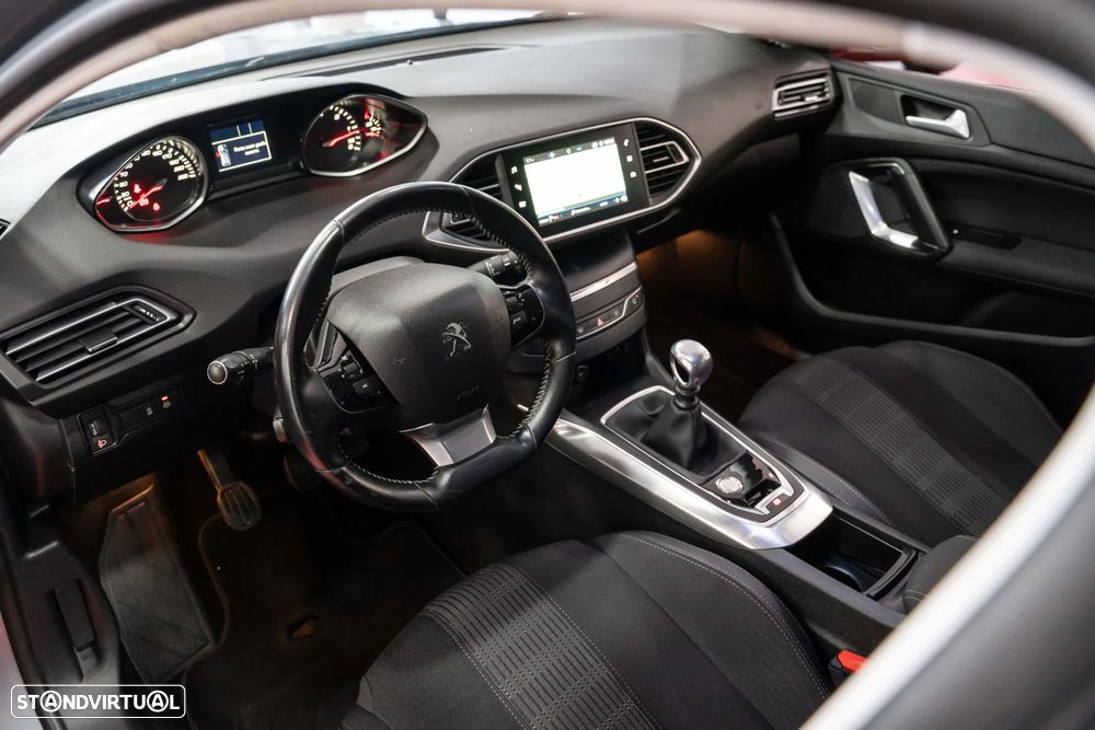 Peugeot 308 1.5 BlueHDi Allure Pack - 2