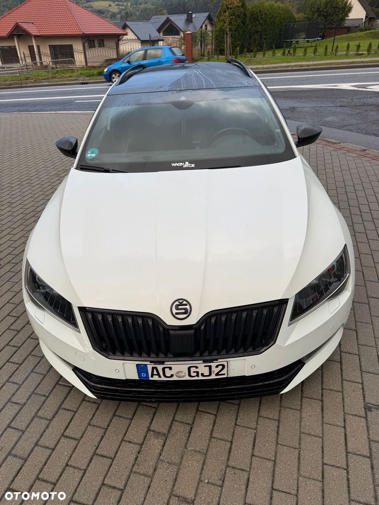 Skoda Superb Combi 2.0 TSI 4x4 DSG SportLine - 3
