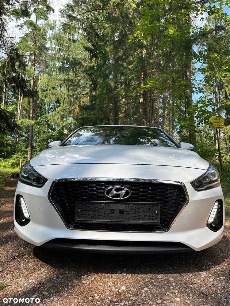 Hyundai i30 1.4 T-GDI Premium DCT - 1