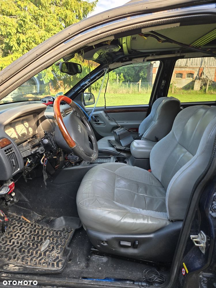 Jeep Grand Cherokee - 6
