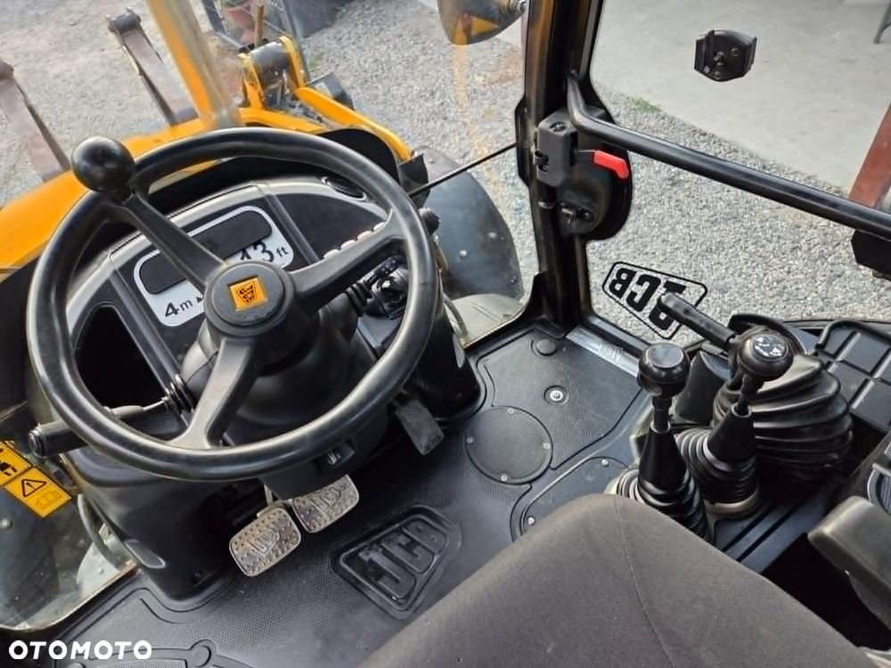 JCB 3CX - 15