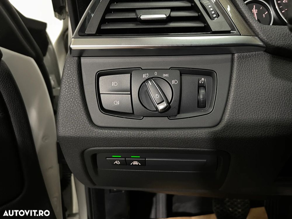 BMW Seria 4 420i Aut. Modern Line - 29