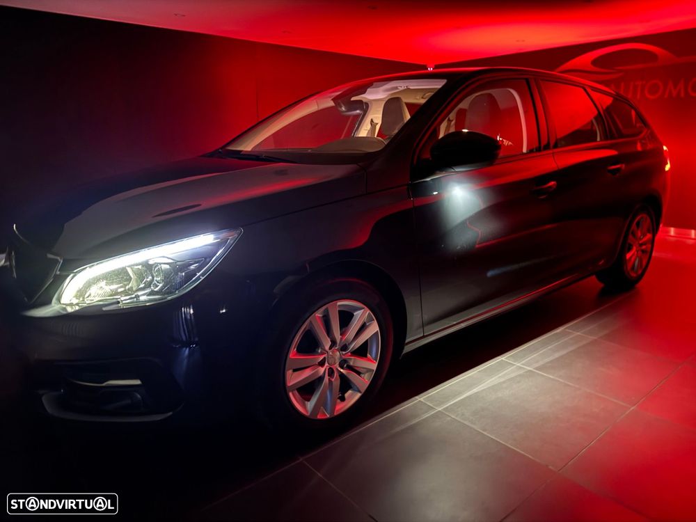Peugeot 308 SW 1.2 PureTech Active Pack - 33