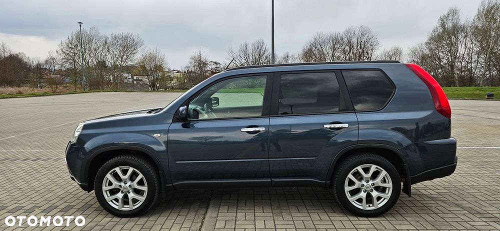 Nissan X-Trail 2.0 dCi 4x4 DPF Platinum - 17