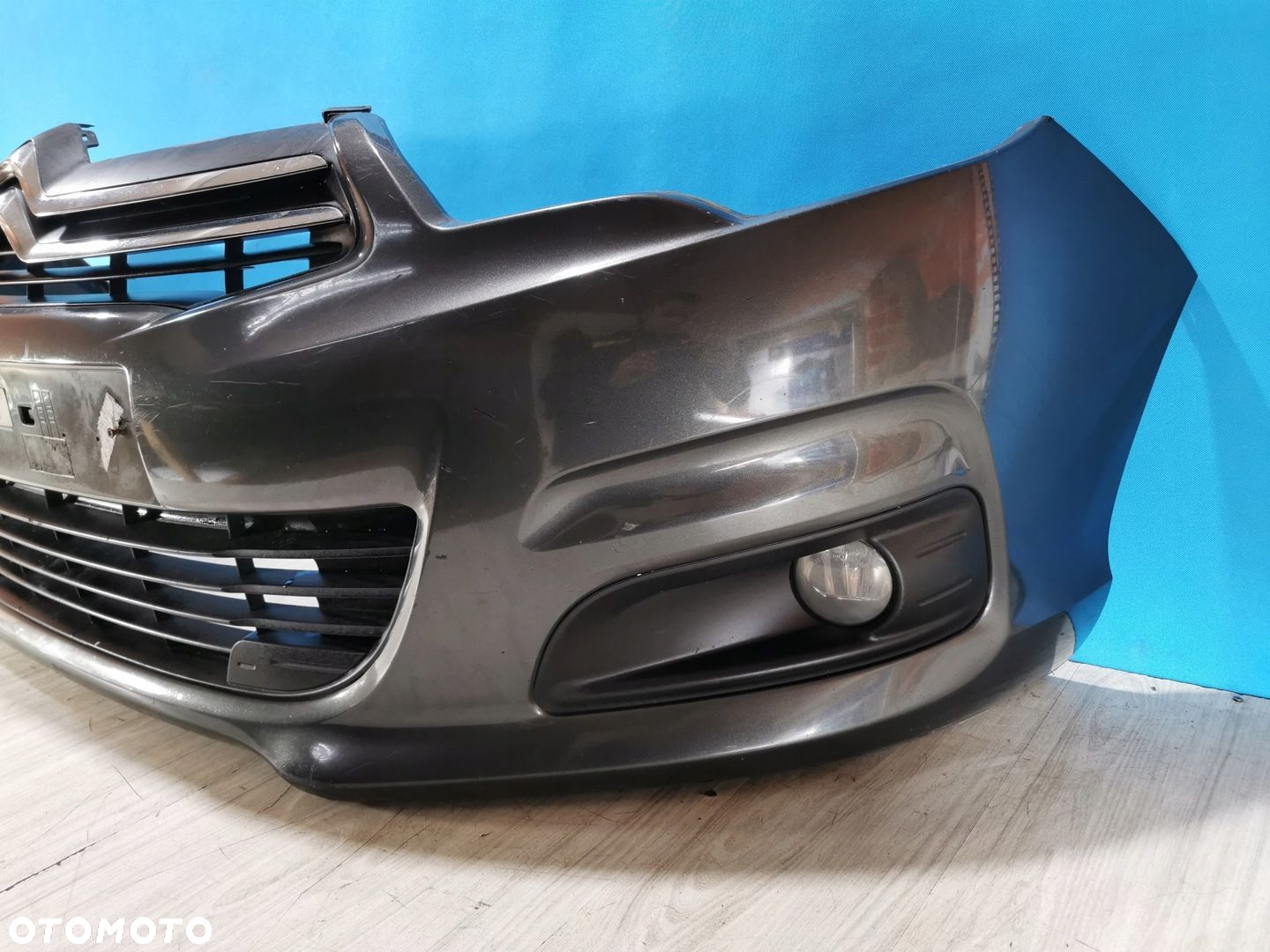 Citroen C4 II zderzak przód przedni 10/17 KTP - 3