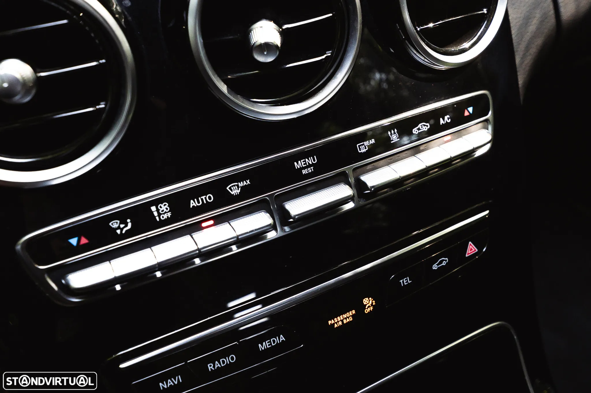 Mercedes-Benz C 300 de AMG Line - 32