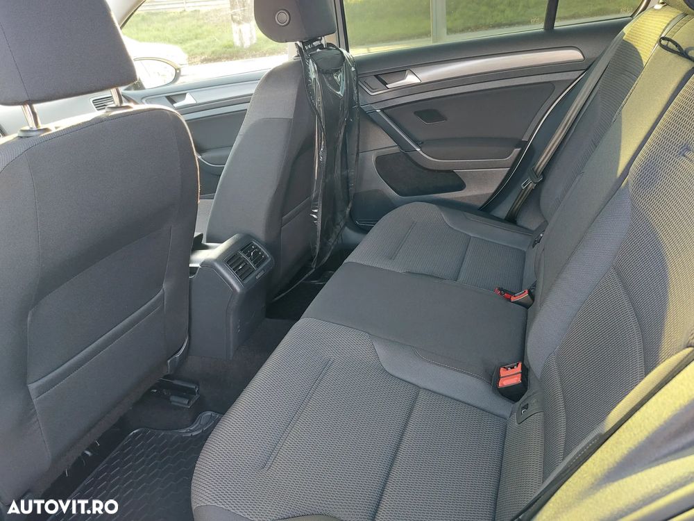 Volkswagen Golf 1.0 TSI Comfortline - 10