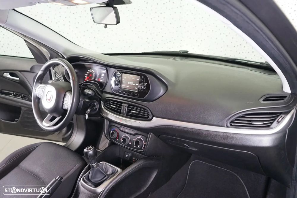 Fiat Tipo - 17