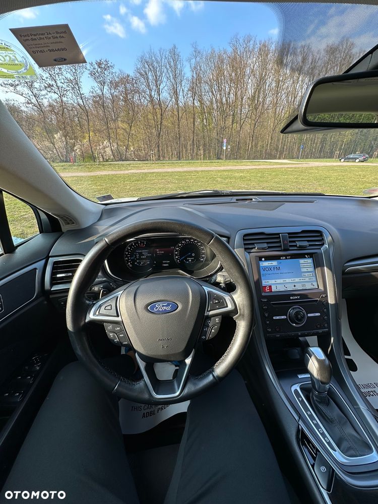 Ford Mondeo 2.0 TDCi Titanium PowerShift - 25