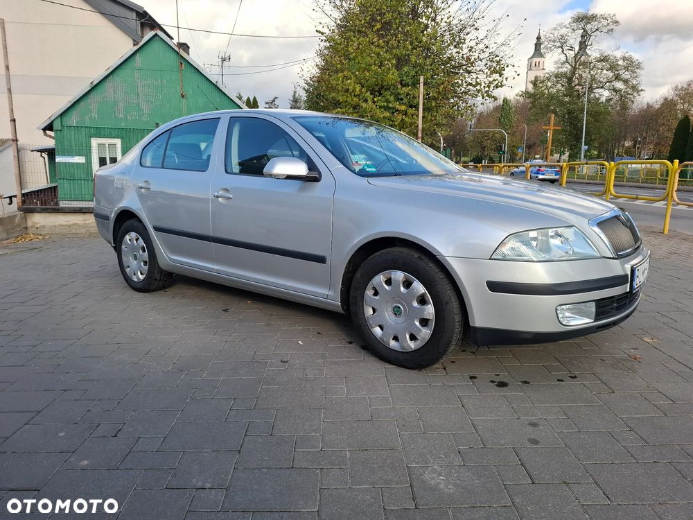 Skoda Octavia 1.4 Ambiente - 2