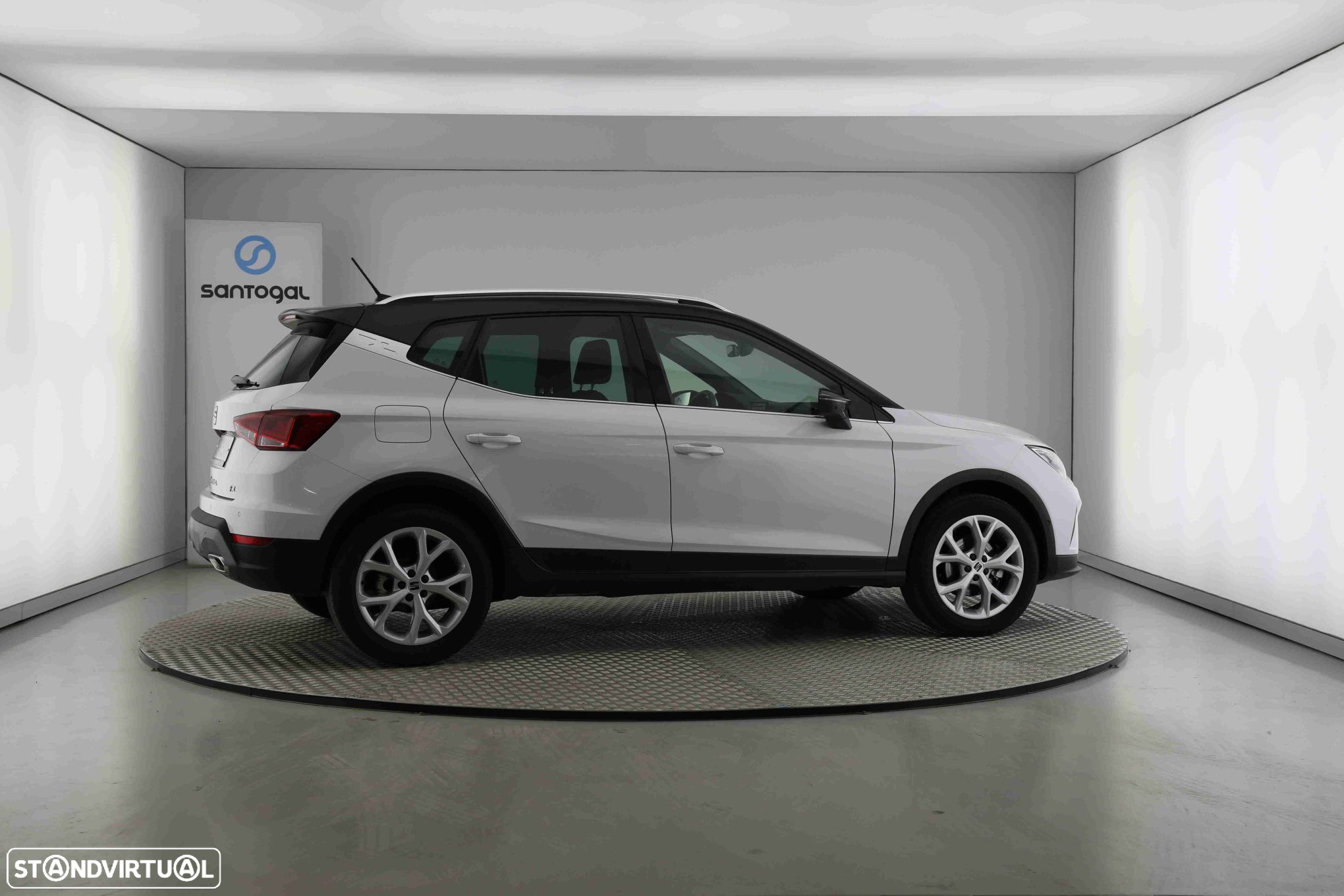 SEAT Arona 1.0 TSI FR - 3