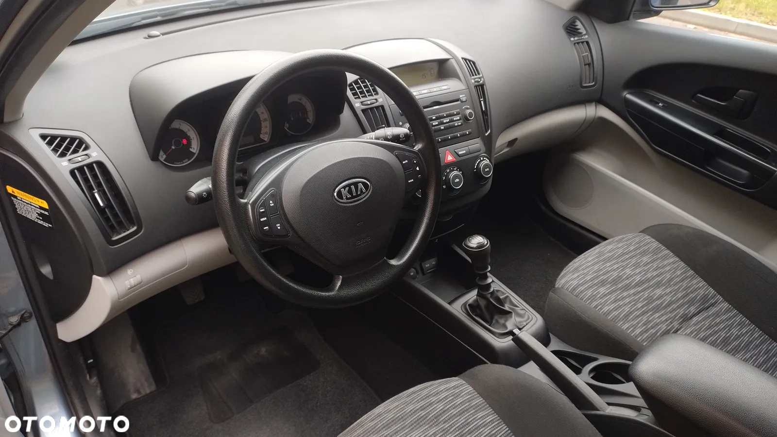 Kia Ceed 1.4 CVVT LX - 12
