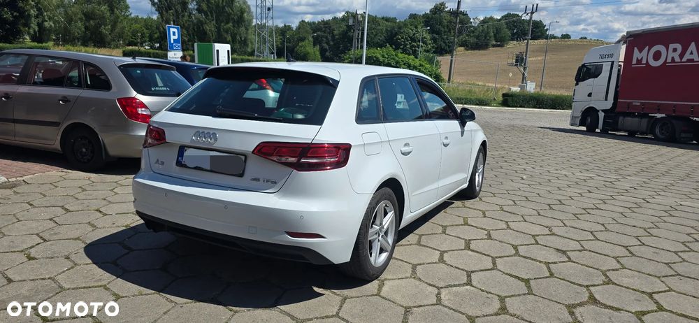 Audi A3 Sportback 1.5 TFSI S tronic - 16