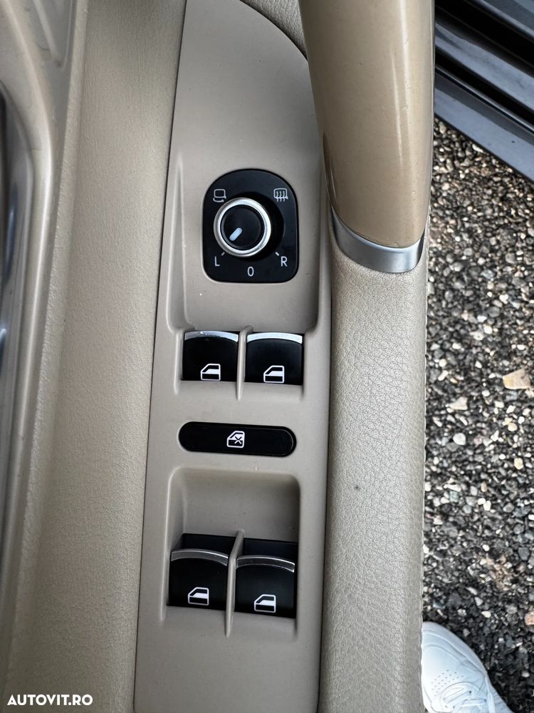 Volkswagen Passat CC 2.0 TDI DSG - 24