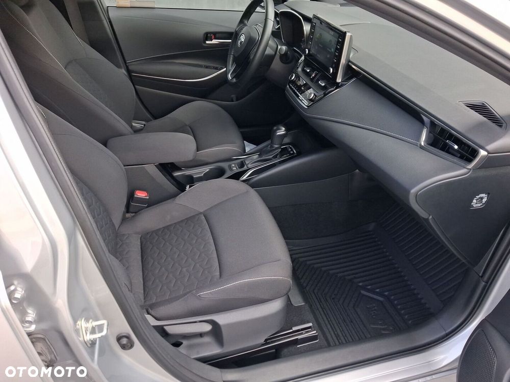 Toyota Corolla 1.8 Hybrid Comfort - 11