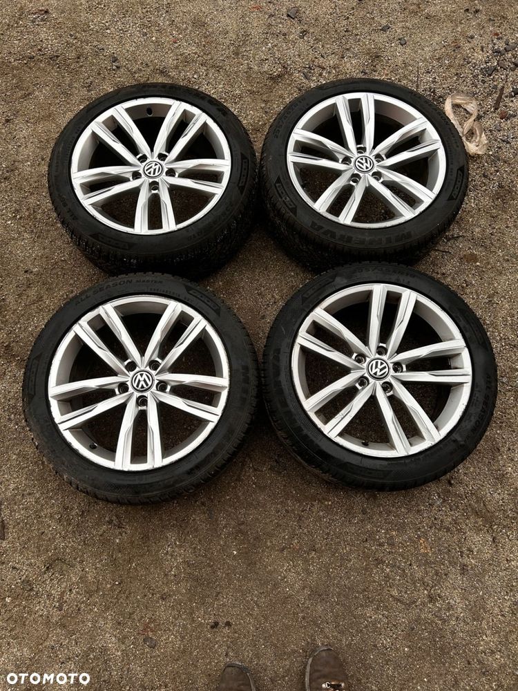 KOŁA FELGI ALUMINIOWE 18" VW PASSAT B8 8J ET44 3G0601025H SILVER ZIMA - 1