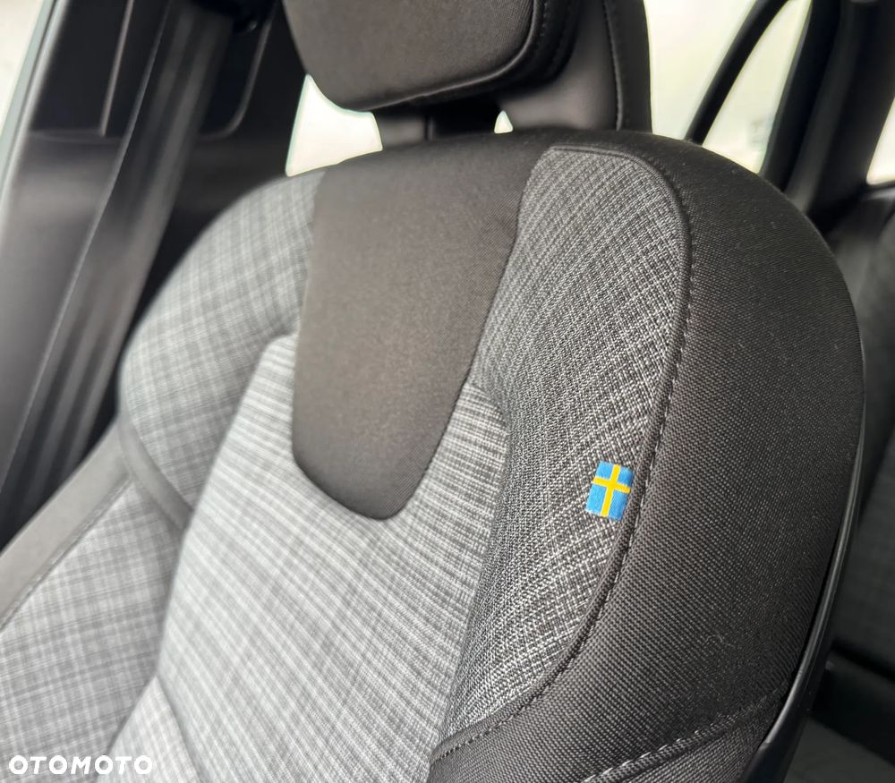 Volvo V60 B4 D Momentum Pro - 15