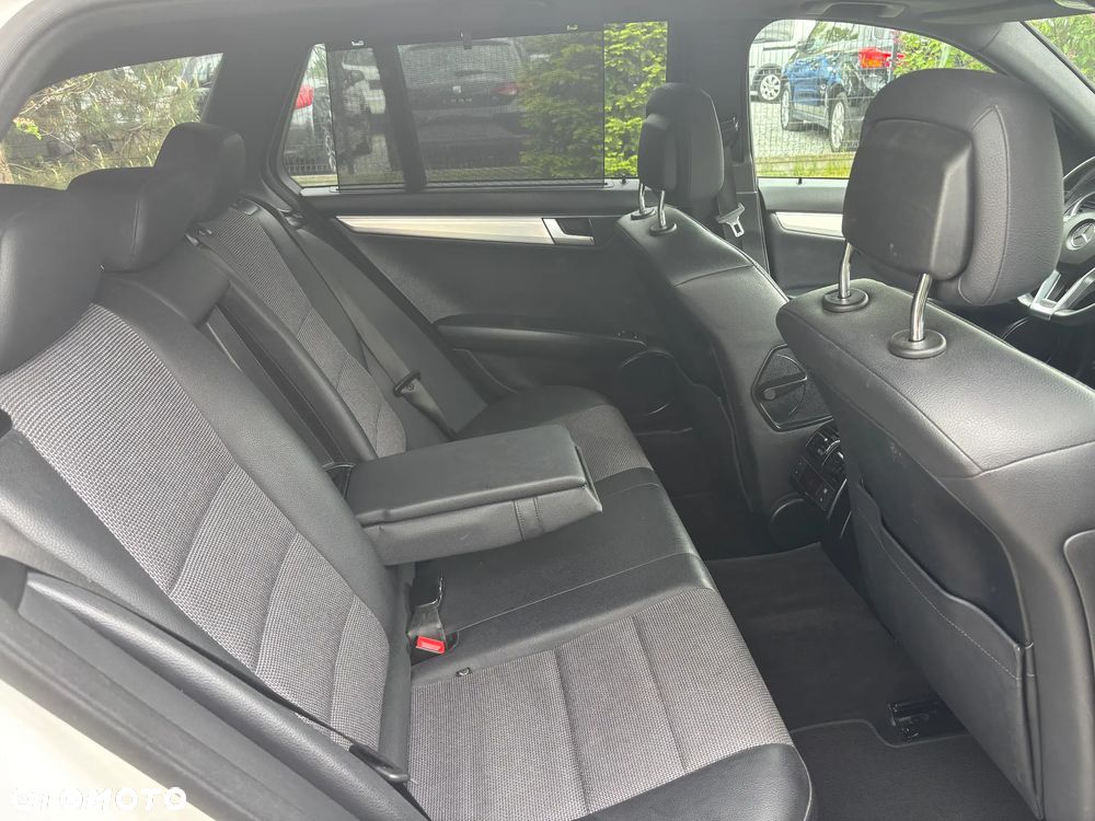Mercedes-Benz Klasa C 250 CDI DPF Automatik BlueEFFICIENCY Avantgarde - 20