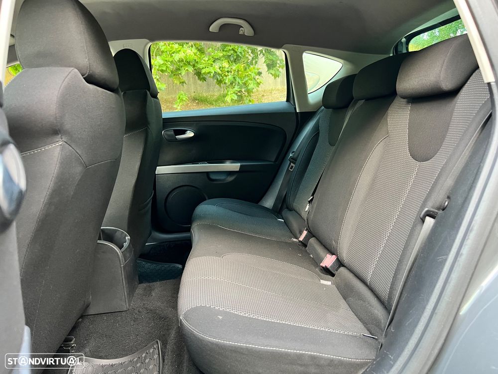 SEAT Leon 1.6 TDI Sport - 6