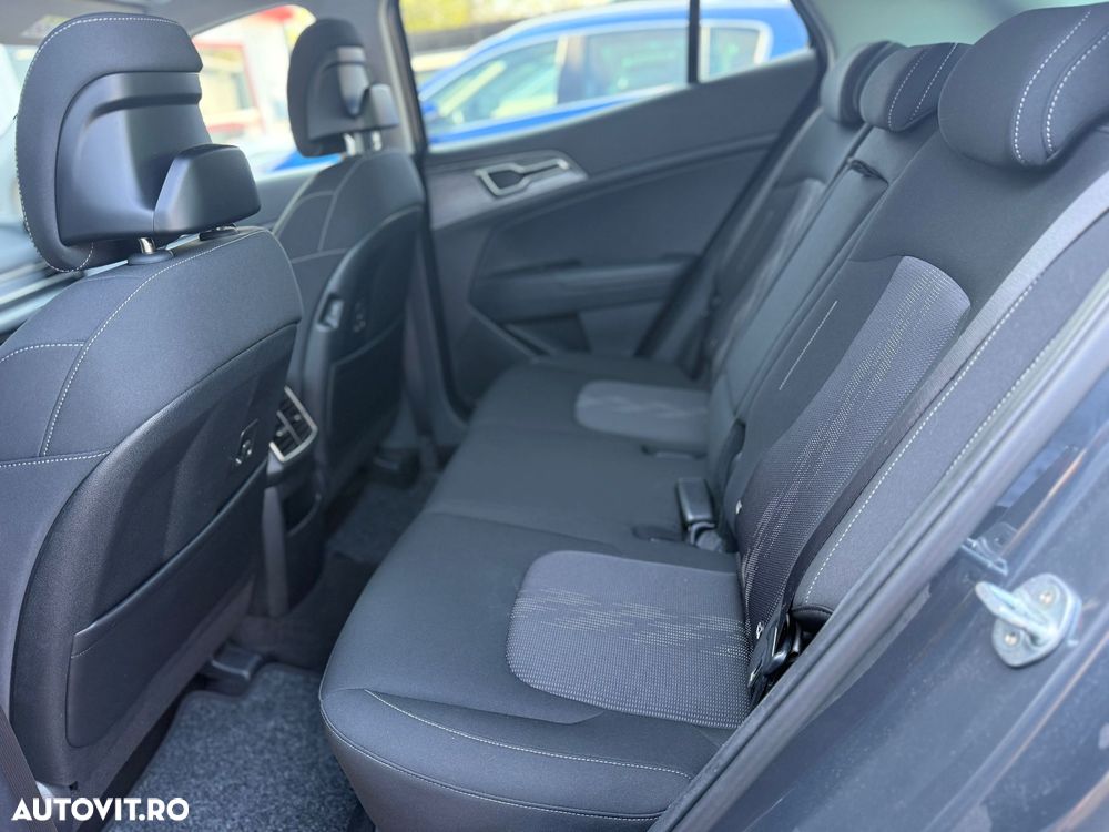 Kia Sportage 1.6 DSL 7DCT HP 4x2 Style - 25