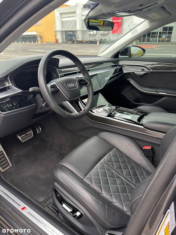 Audi S8 - 21