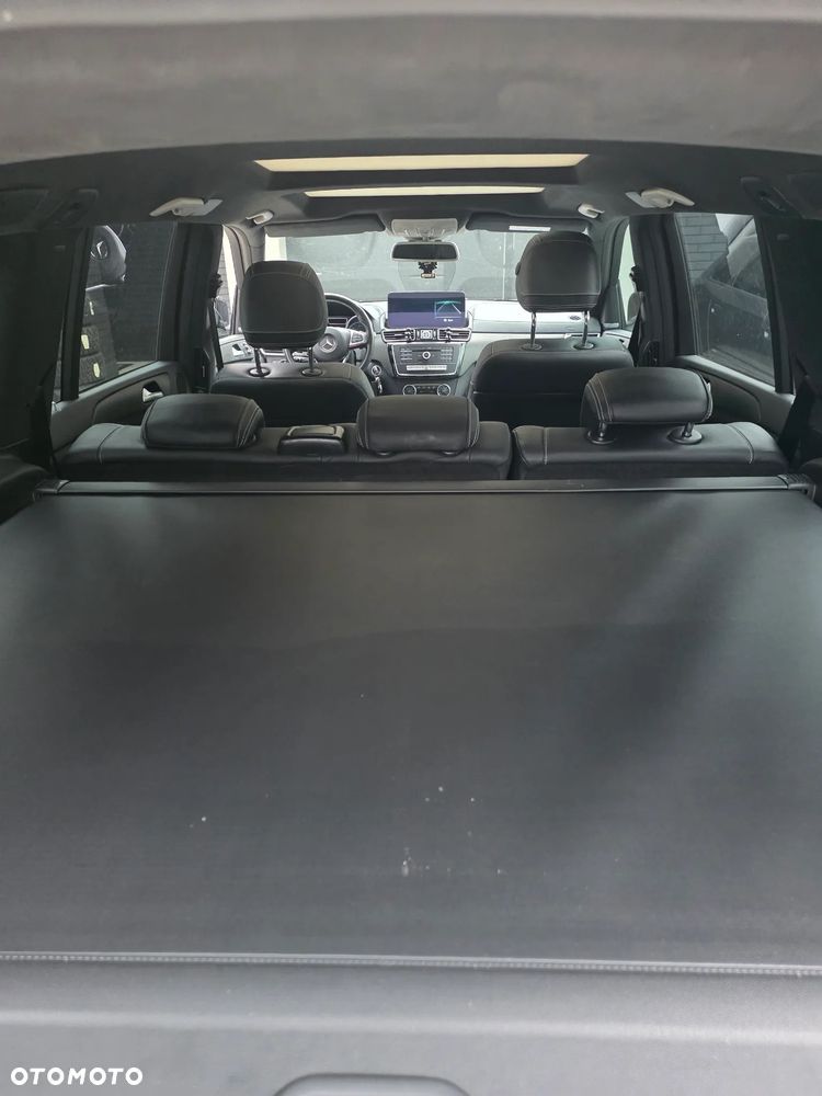 Mercedes-Benz GLS 350 d 4-Matic - 21