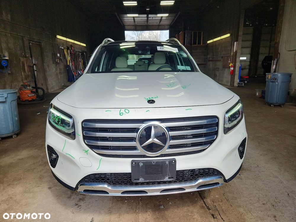 Mercedes-Benz GLB - 6
