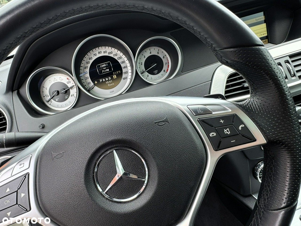 Mercedes-Benz Klasa C 250 Coupe (BlueEFFICIENCY) 7G-TRONIC - 18