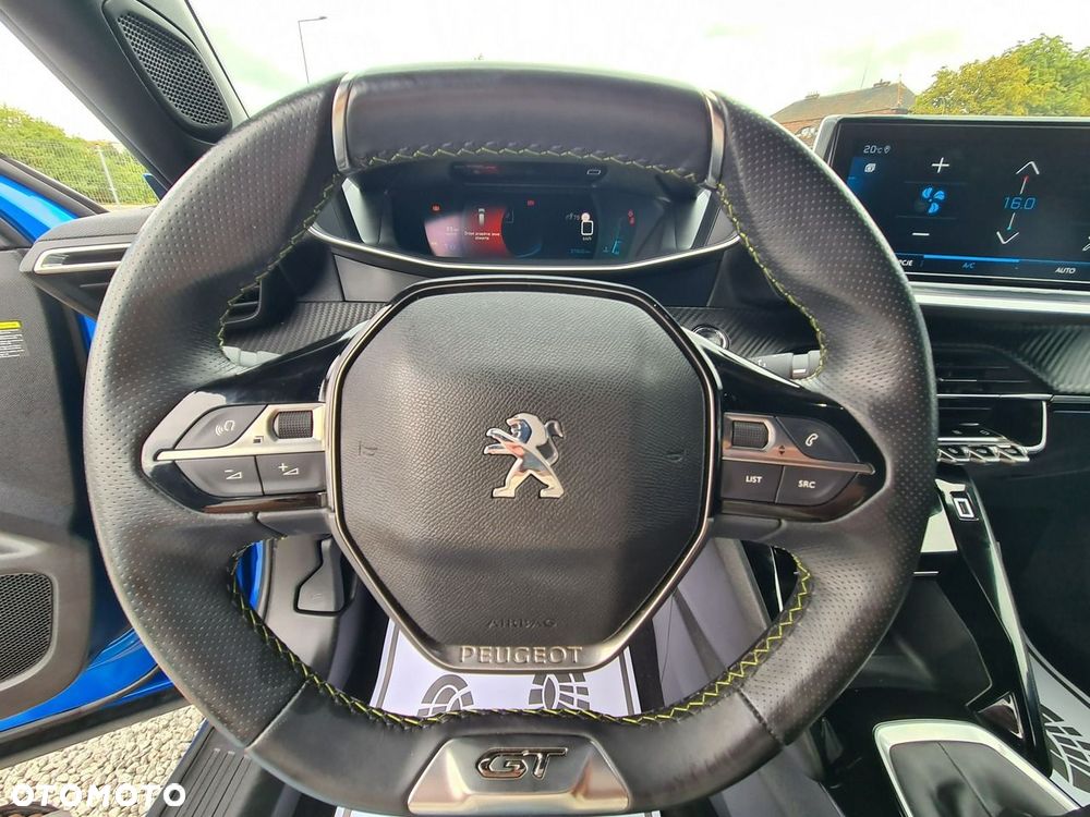 Peugeot 2008 1.2 PureTech GT S&S - 25