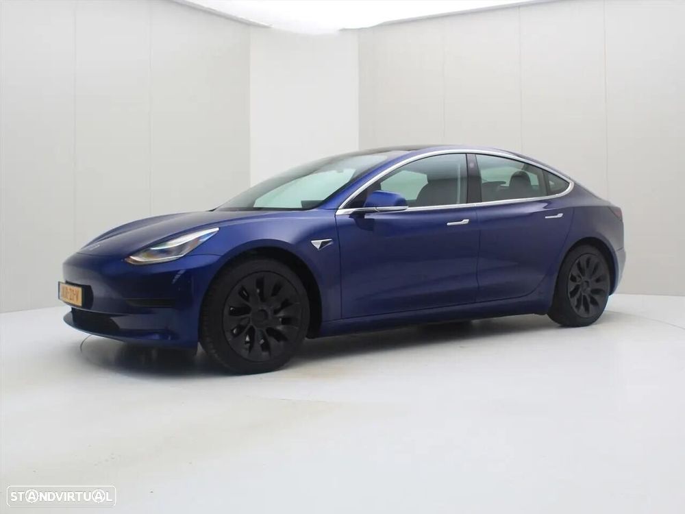 Tesla Model 3 Standard RWD - 2