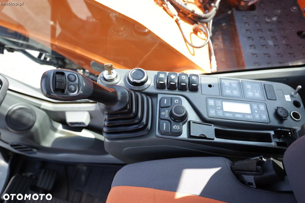 Doosan DX140LCR-5 - 24