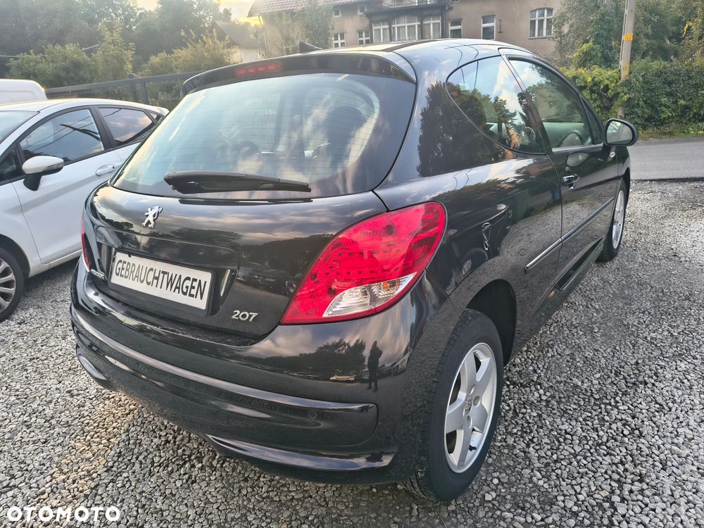 Peugeot 207 95 VTi Premium - 5
